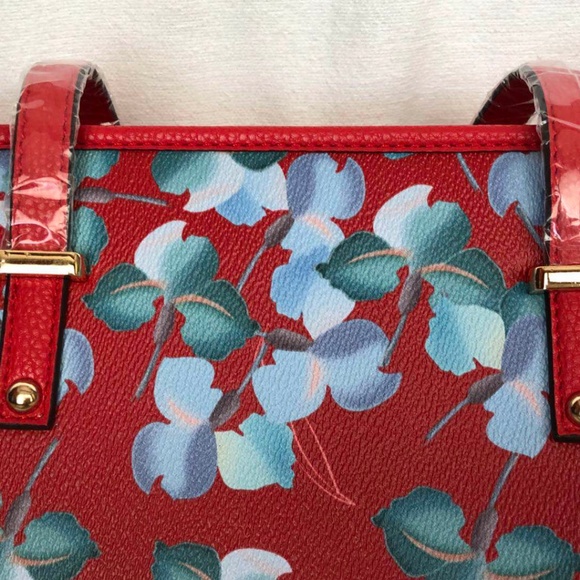 Cooco Design Handbag Shoulder Tote - Red Floral - Picture 4 of 8